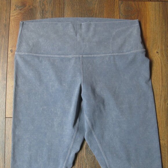 Lululemon Wunder Under High Rise Tight size 12 *EUC - Picture 5 of 13